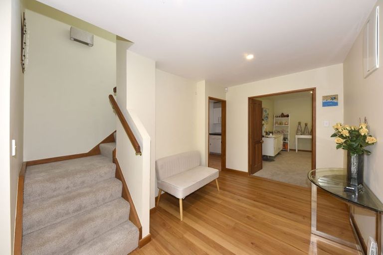 Photo of property in 90 Totara Street, Riccarton, Christchurch, 8041