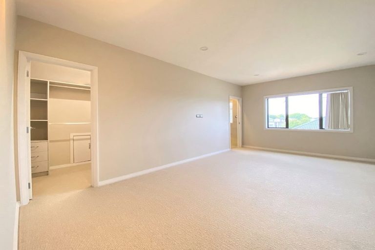 Photo of property in 13 Paso Fino Crescent, Karaka, Papakura, 2113