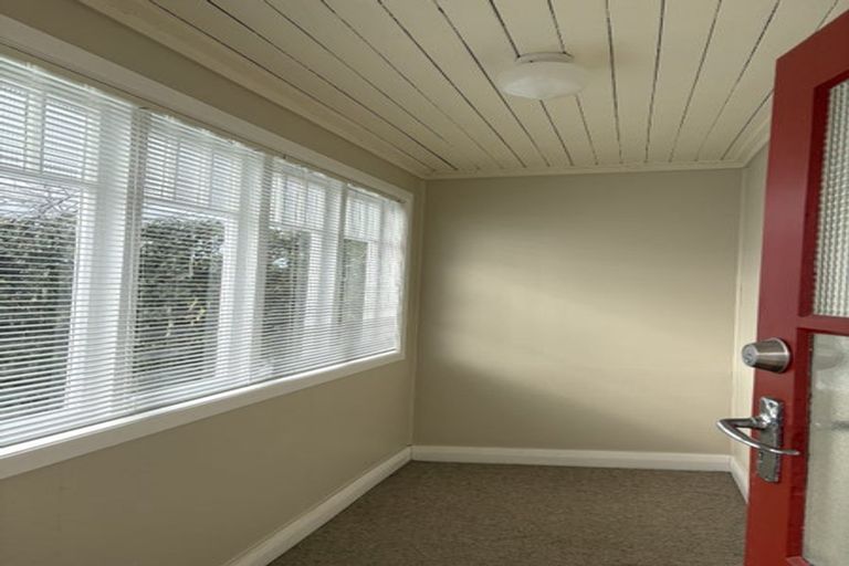 Photo of property in 15 Aramoana Avenue, Devonport, Auckland, 0624