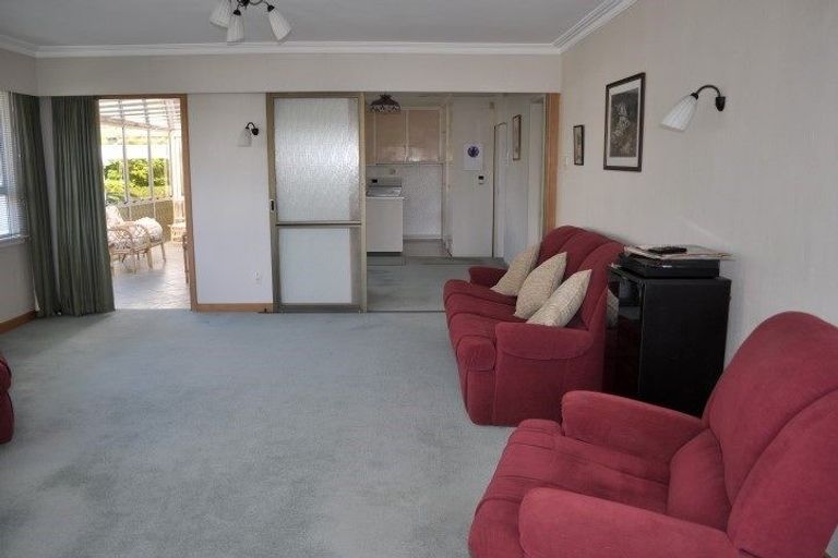 Photo of property in 21 Tainui Street, Welbourn, New Plymouth, 4312