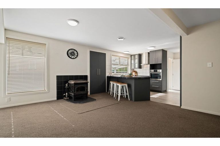 Photo of property in 90 Hargood Street, Woolston, Christchurch, 8062