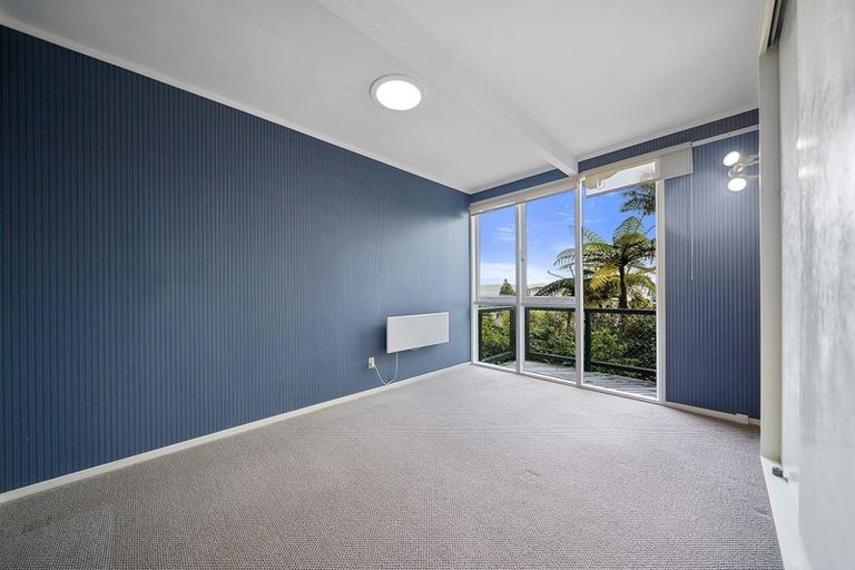 Photo of property in 34 Nikau Street, Eastbourne, Lower Hutt, 5013