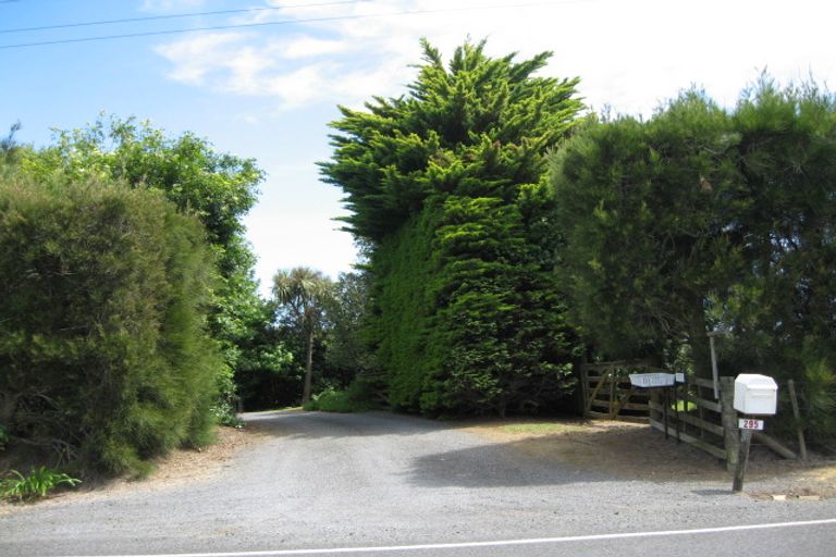 Photo of property in 295 Clarks Beach Road, Clarks Beach, Pukekohe, 2679