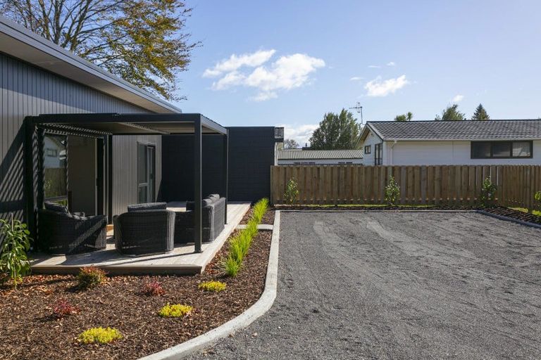 Photo of property in 2/151 Tauhara Road, Tauhara, Taupo, 3330