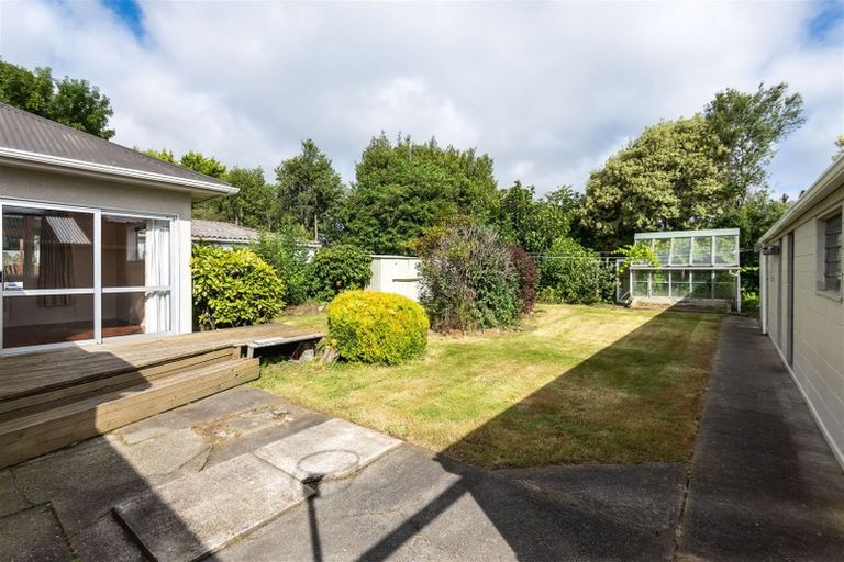 Photo of property in 126 Jeffreys Road, Strowan, Christchurch, 8052