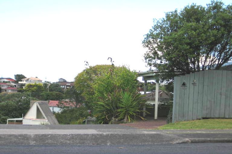 Photo of property in 1/51 Deep Creek Road, Waiake, Auckland, 0630
