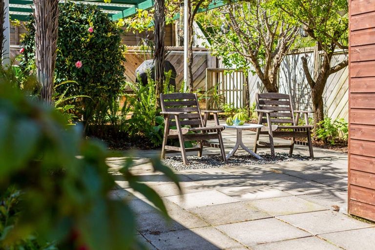 Photo of property in 2 Bosun Terrace, Whitby, Porirua, 5024