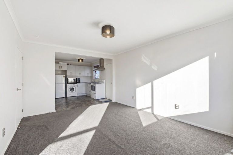 Photo of property in 7/73 Clare Road, St Albans, Christchurch, 8014