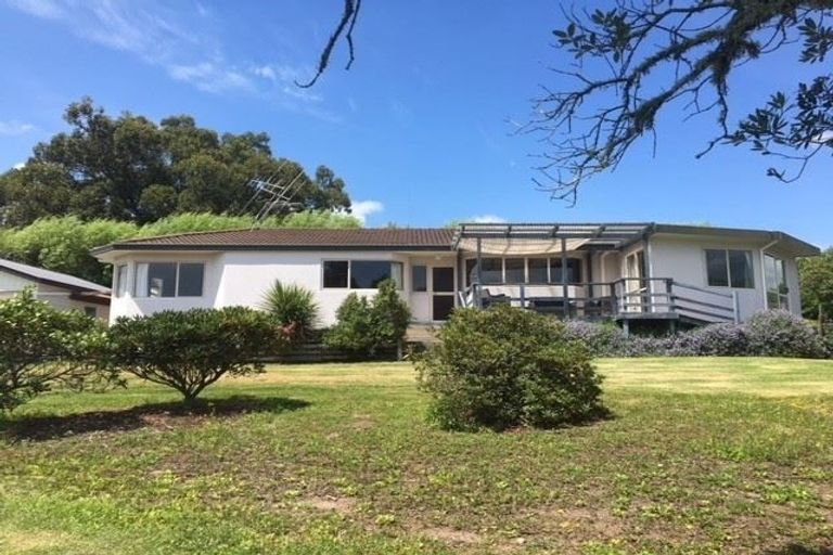 Photo of property in 329a Plummers Point Road, Whakamarama, 3172