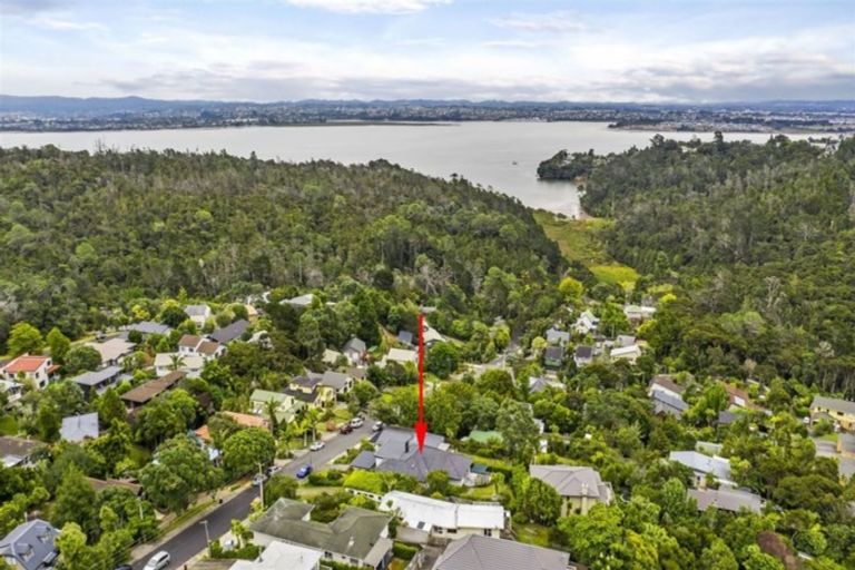 Photo of property in 79 Balmain Road, Birkenhead, Auckland, 0626