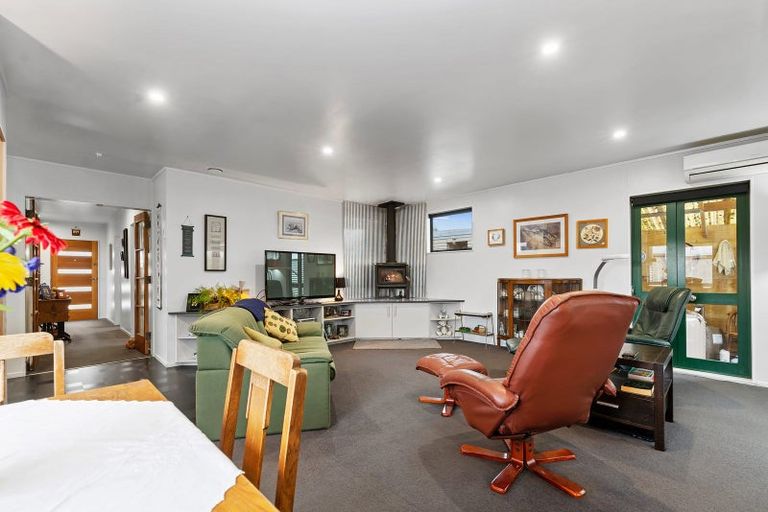 Photo of property in 32 Baird Road, Tokoroa, 3420