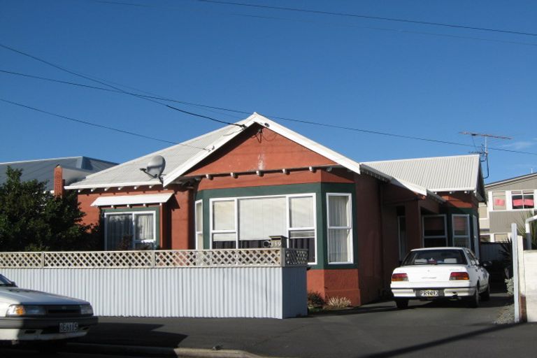 Photo of property in 139 Richardson Street, Saint Clair, Dunedin, 9012