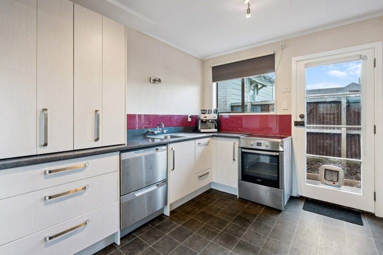 Photo of property in 14b Ravelston Street, Saint Kilda, Dunedin, 9012