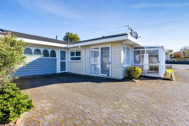 Photo of property in 7a Miro Street, Inglewood, 4330