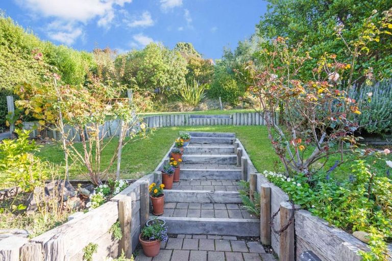 Photo of property in 105 Port Hills Road, Heathcote Valley, Christchurch, 8022