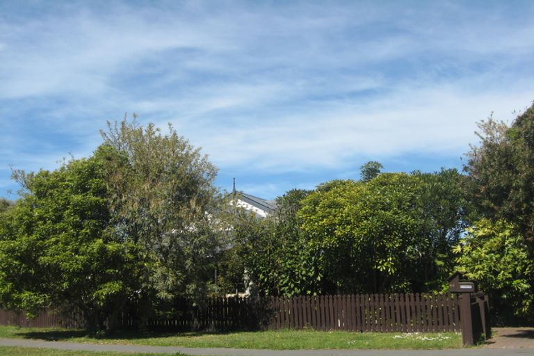 Photo of property in 60 Yellowstone Crescent, Burwood, Christchurch, 8083