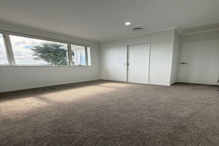 Photo of property in 31b Hill Crescent, Papakura, 2110