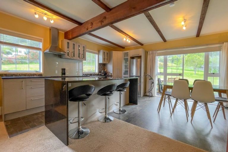 Photo of property in 16 Te Ana Lane, Thames, 3577