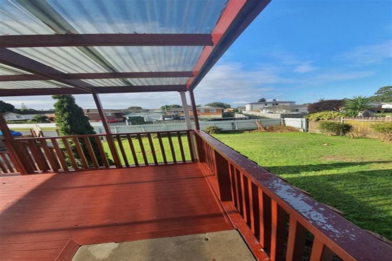 Photo of property in 13 Poutini Place, Manurewa, Auckland, 2102