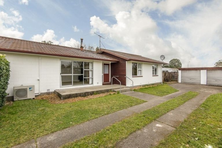 Photo of property in 2 Croft Place, Culverden, 7392