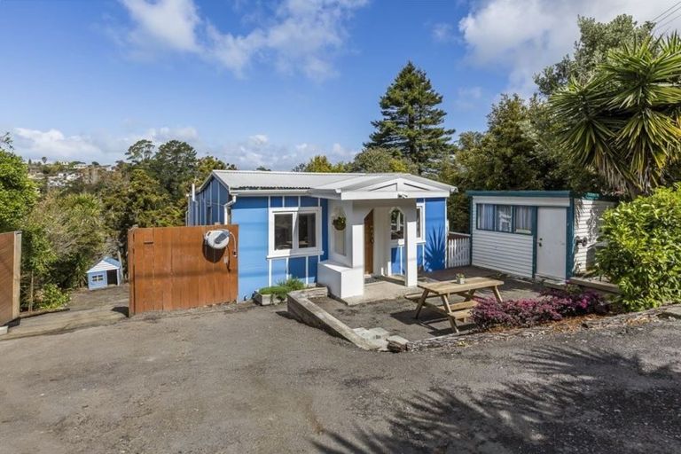 Photo of property in 222 Wade River Road, Wade Heads, Whangaparaoa, 0932