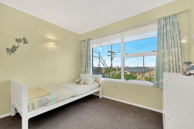 Photo of property in 1 Lemon Grove Avenue, Otumoetai, Tauranga, 3110