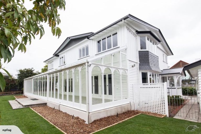 Photo of property in 121a Merivale Lane, Merivale, Christchurch, 8014