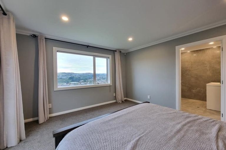 Photo of property in 25 Sandybrow, Churton Park, Wellington, 6037