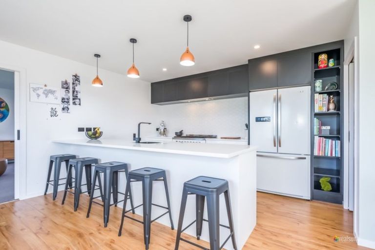 Photo of property in 105 Kirton Drive, Riverstone Terraces, Upper Hutt, 5018