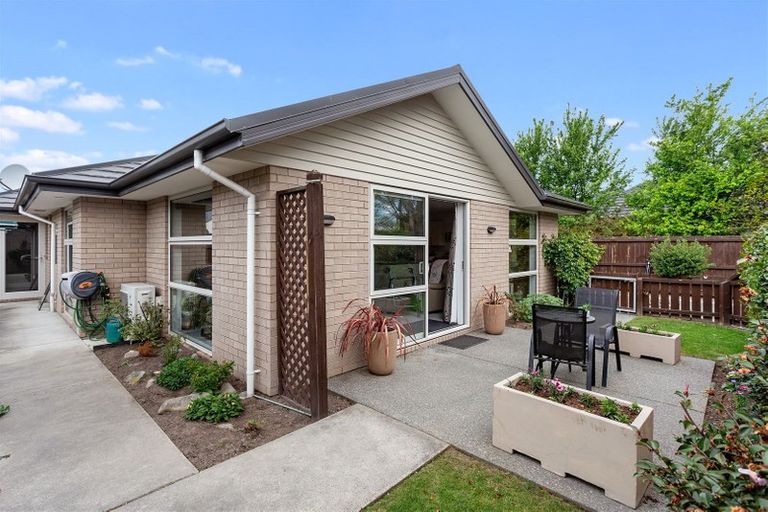 Photo of property in 31c Harris Crescent, Papanui, Christchurch, 8053