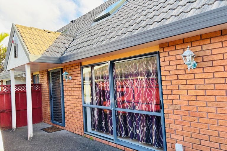 Photo of property in 2/150 Puhinui Road, Papatoetoe, Auckland, 2104