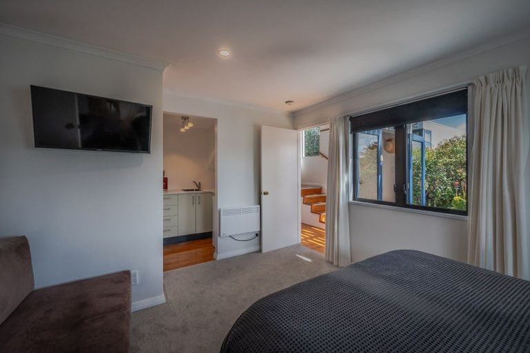 Photo of property in 17 Penlington Place, Akaroa, 7520