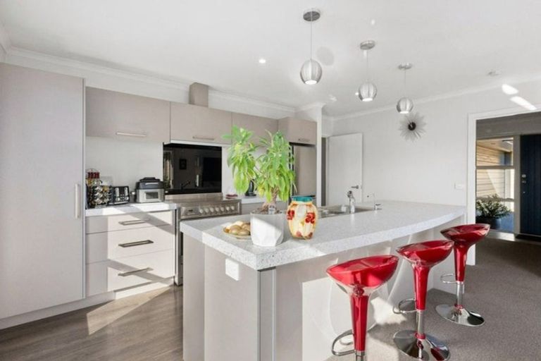 Photo of property in 114a Milton Terrace, Picton, 7220