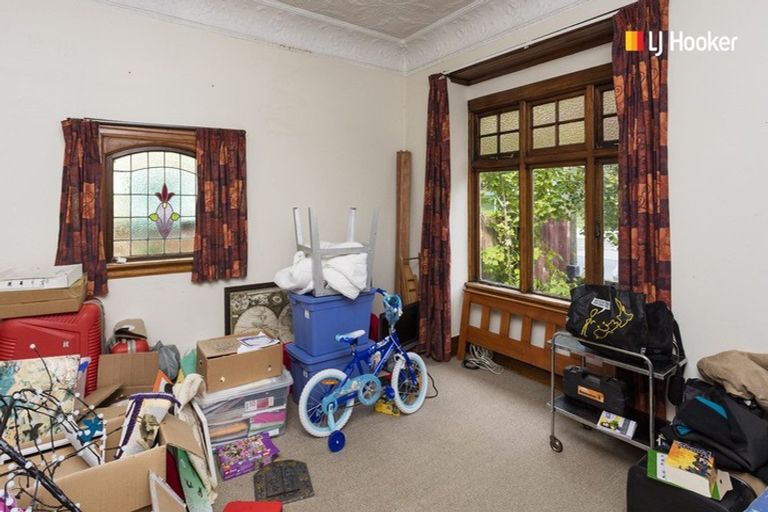 Photo of property in 11 Playfair Street, Caversham, Dunedin, 9012