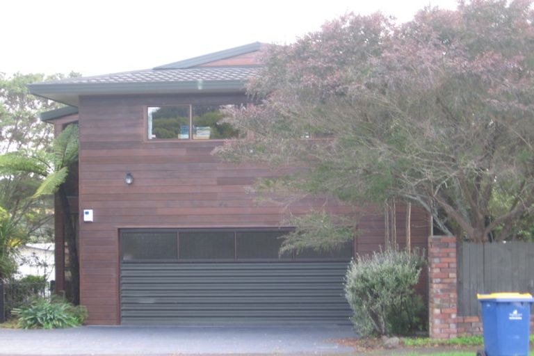 Photo of property in 139b Forest Hill Road, Henderson, Auckland, 0612