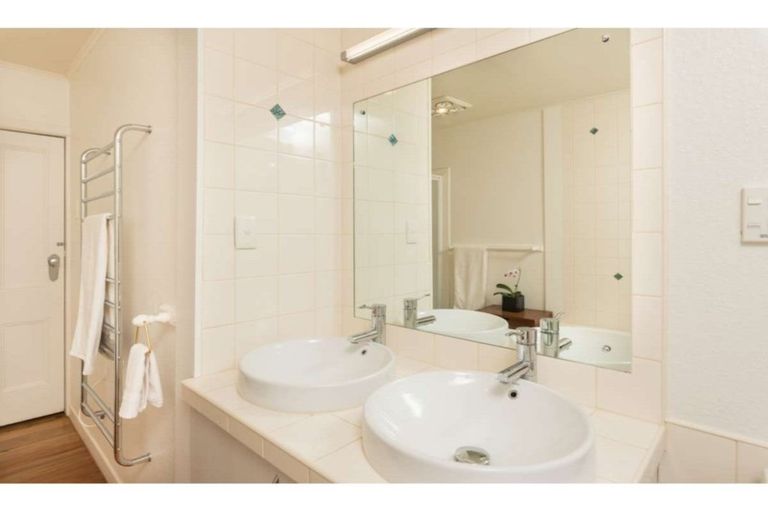 Photo of property in 9 Kendall Road, Kerikeri, 0230