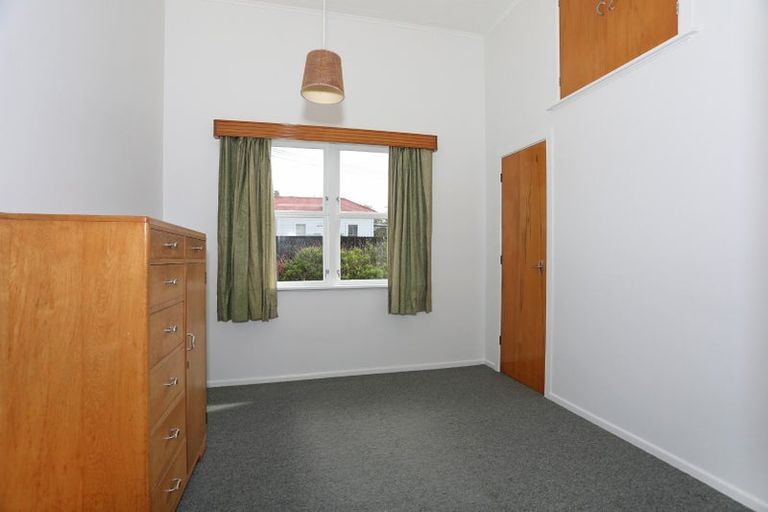 Photo of property in 11 Follett Street, Marton, 4710