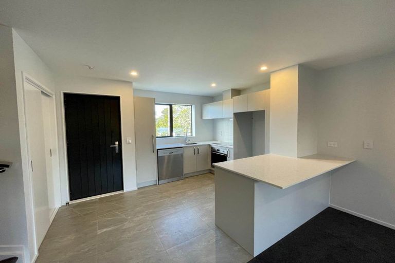 Photo of property in 4/17 Ambler Avenue, Glen Eden, Auckland, 0602