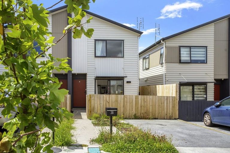 Photo of property in 38 Matawhanga Drive, Wattle Downs, Auckland, 2103