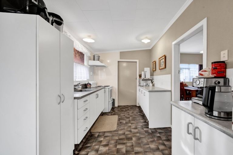 Photo of property in 19 Kapuni Street, Manaia, 4612