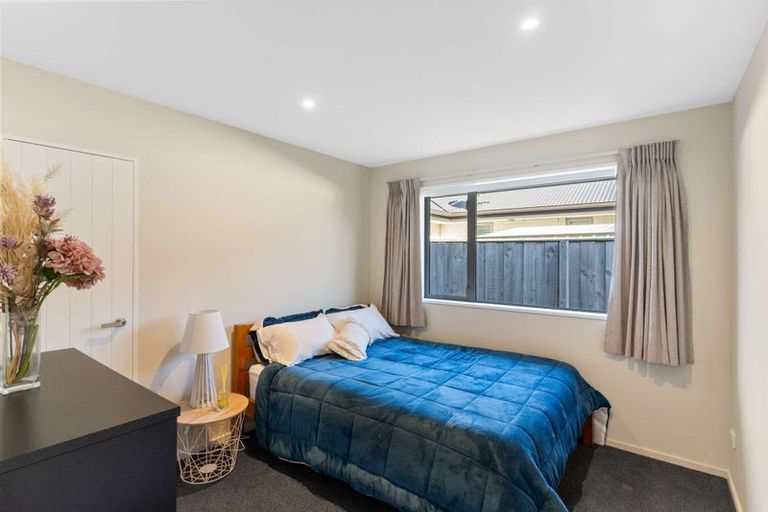 Photo of property in 7 Seaward Street, Pegasus, 7612