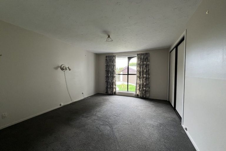 Photo of property in 18 Resolution Place, Bryndwr, Christchurch, 8053
