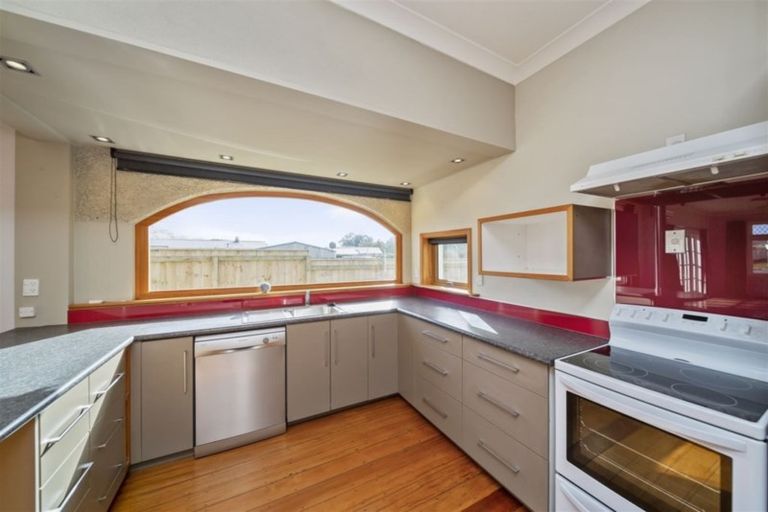 Photo of property in 28 Glasgow Street, Hawera, 4610