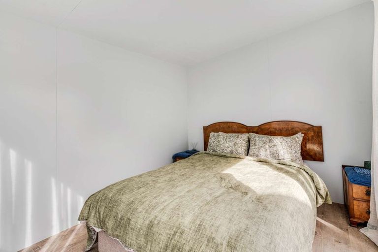 Photo of property in 18 Mariner Cove Road, Tinopai, Matakohe, 0593