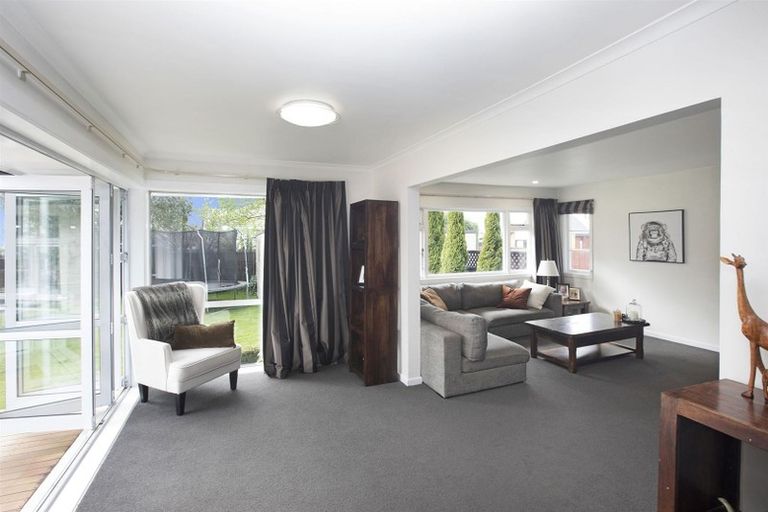 Photo of property in 1/14 Meadow Street, Papanui, Christchurch, 8052