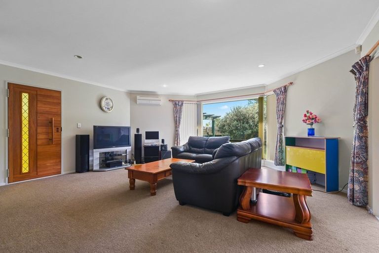 Photo of property in 3 Shannon Place, Nawton, Hamilton, 3200