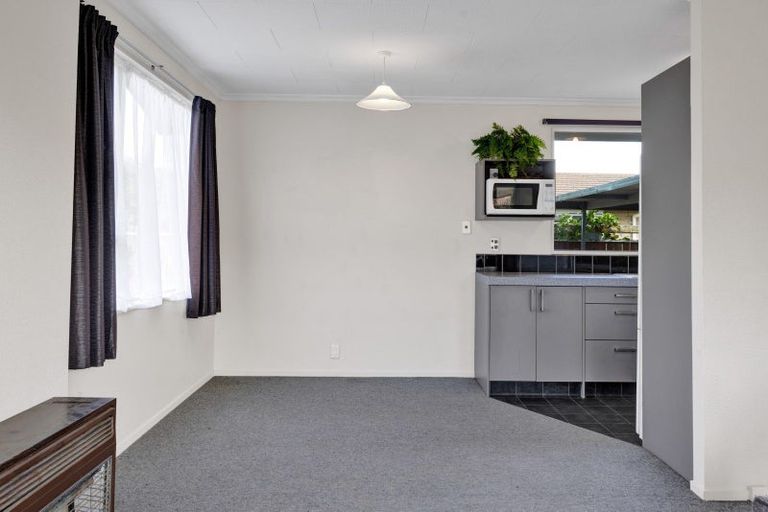 Photo of property in 38 Glamis Avenue, Bell Block, New Plymouth, 4312