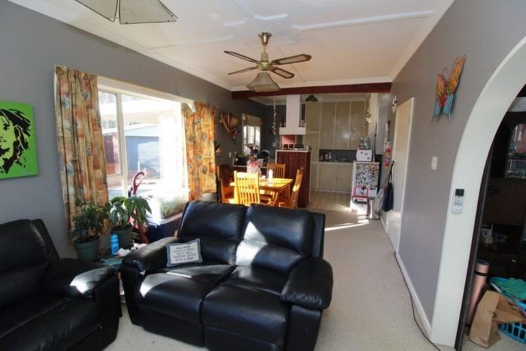 Photo of property in 3 Smith Street, Waimate, 7924