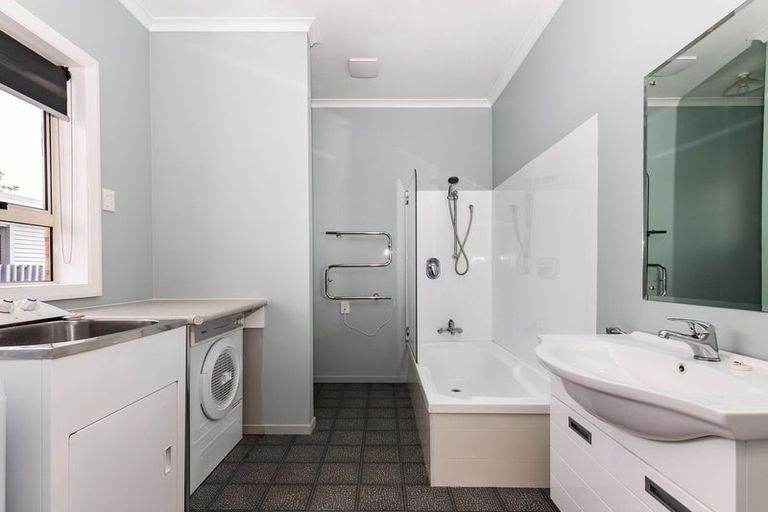 Photo of property in 1 Byron Street, Greymouth, 7805