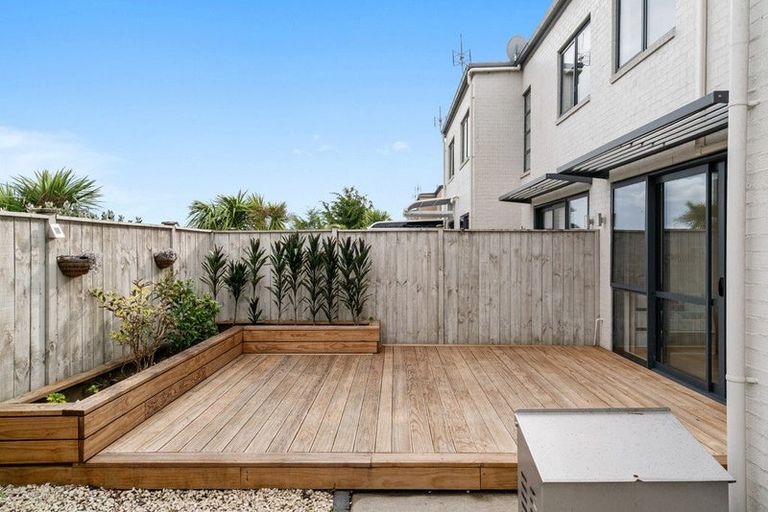 Photo of property in 29 Matairangi Avenue, Totara Heights, Auckland, 2105